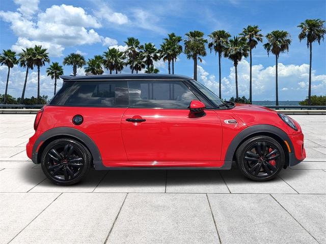 Photo of 2019 Chili Pepper Red MINI Hardtop