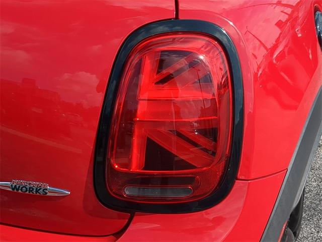 Photo of 2019 Chili Pepper Red MINI Hardtop
