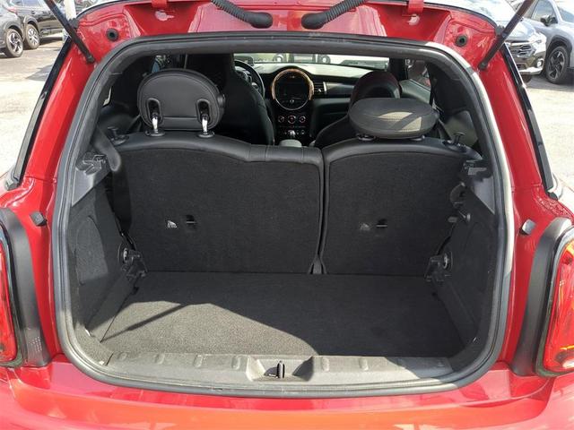 Photo of 2019 Chili Pepper Red MINI Hardtop