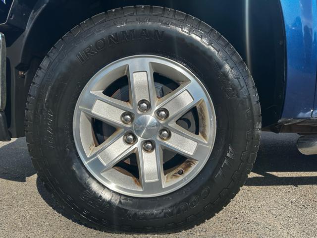 Photo of 2013 Blue GMC Sierra 1500