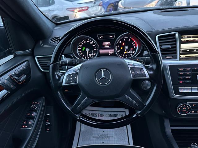 Photo of 2014 Lunar Blue Metallic Mercedes-Benz GL-Class