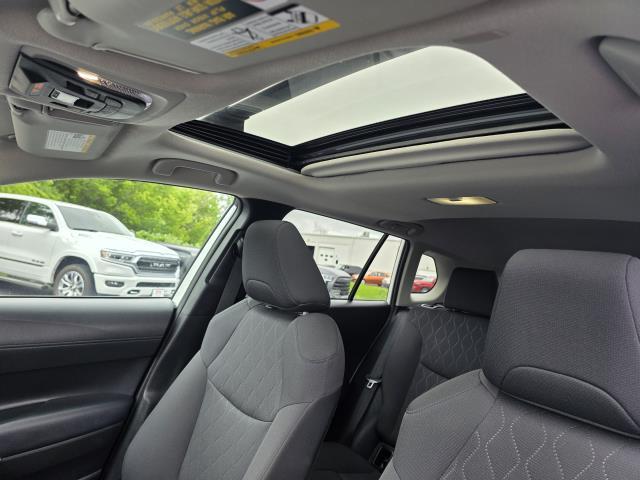 Photo of 2022 Wind Chill Pearl Toyota Corolla Cross