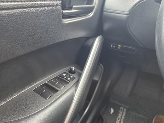 Photo of 2022 Wind Chill Pearl Toyota Corolla Cross