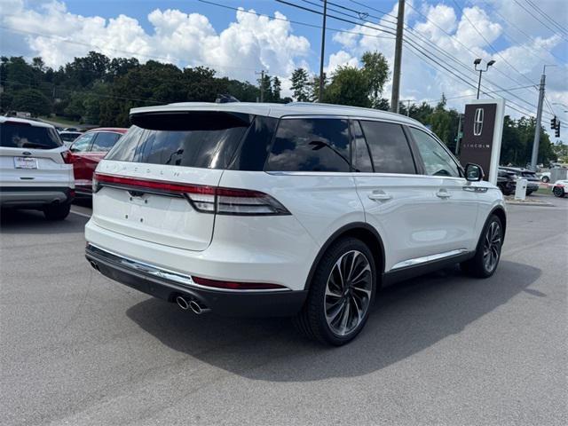 Photo of 2025 White Lincoln Aviator
