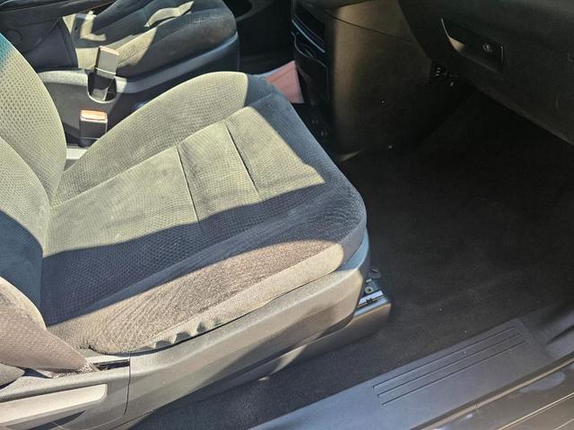Photo of 2018 Black Dodge Grand Caravan