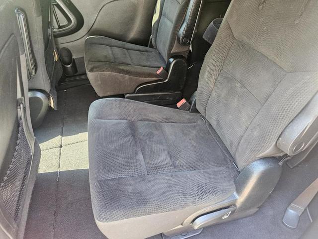Photo of 2018 Black Dodge Grand Caravan