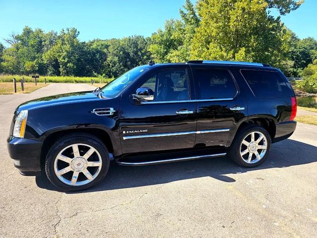 Photo of 2009 Black Cadillac Escalade