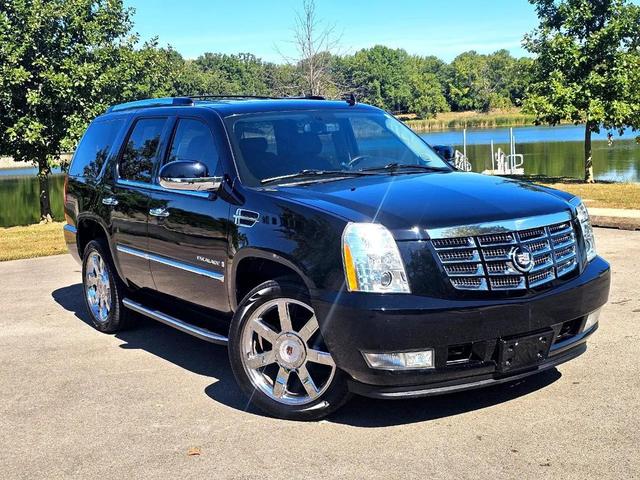 Photo of 2009 Black Cadillac Escalade