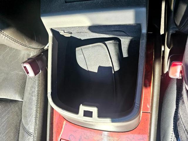 Photo of 2009 Black Cadillac Escalade