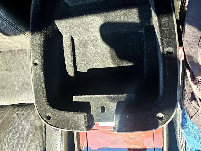 Photo of 2009 Black Cadillac Escalade