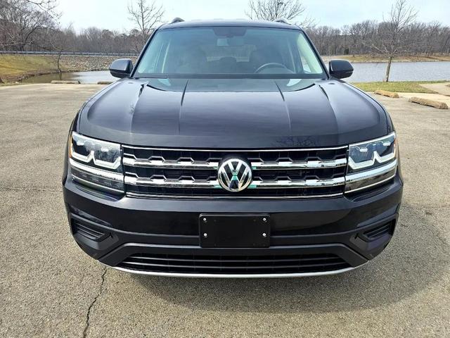 Photo of 2019 Deep Black Pearl Volkswagen Atlas