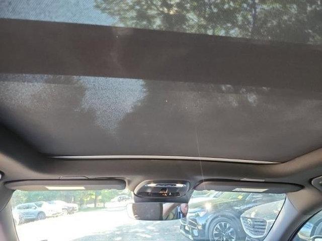 Photo of 2022 Onyx Black Metallic Volvo S60