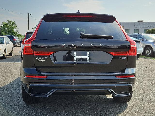 Photo of 2025 Onyx Black Metallic Volvo XC60 Plug-In Hybrid