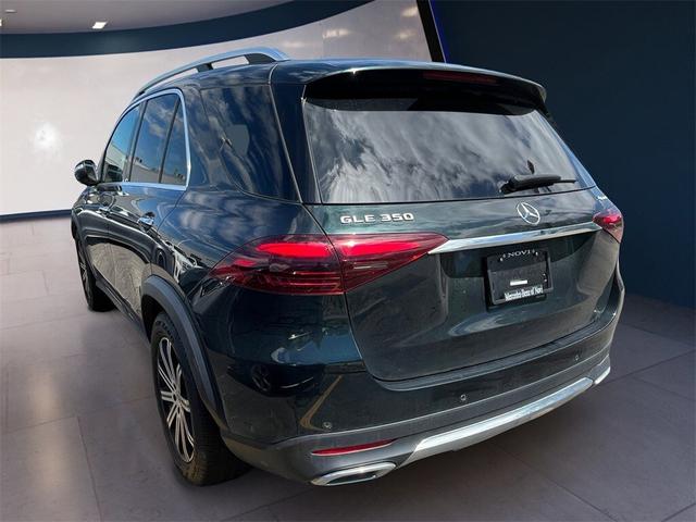 Photo of 2024 Emerald Green Metallic Mercedes-Benz GLE 350
