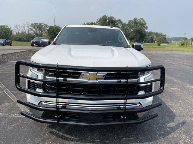 Photo of 2022 Summit White Chevrolet Silverado 1500