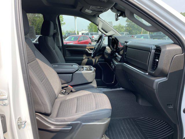 Photo of 2022 Summit White Chevrolet Silverado 1500
