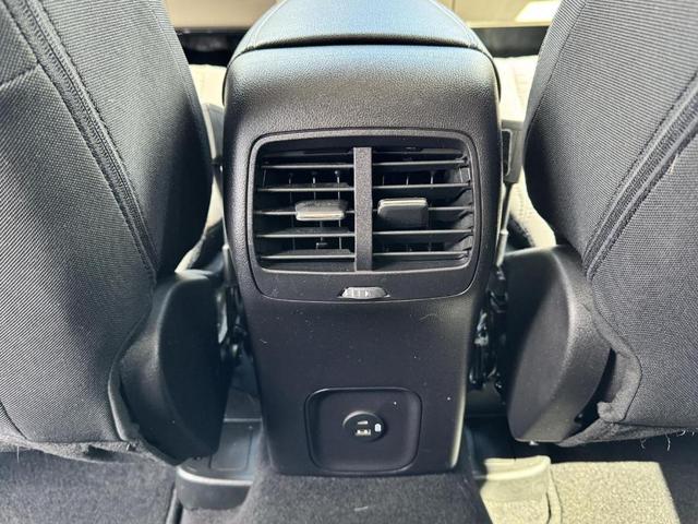 Photo of 2022 Atlas Blue Metallic Ford Escape