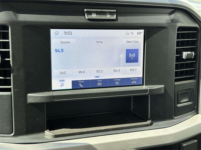 Photo of 2025 Oxford White Ford F-250