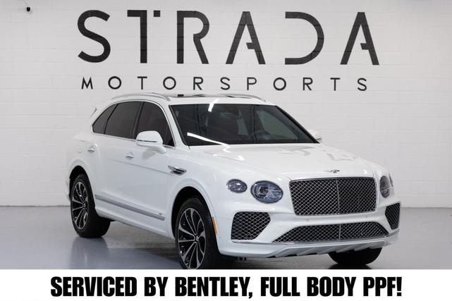 Photo of 2021 Glacier White Solid Bentley Bentayga