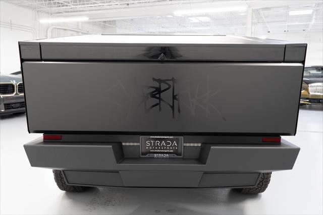 Photo of 2024 Stainless Steel Tesla Cybertruck