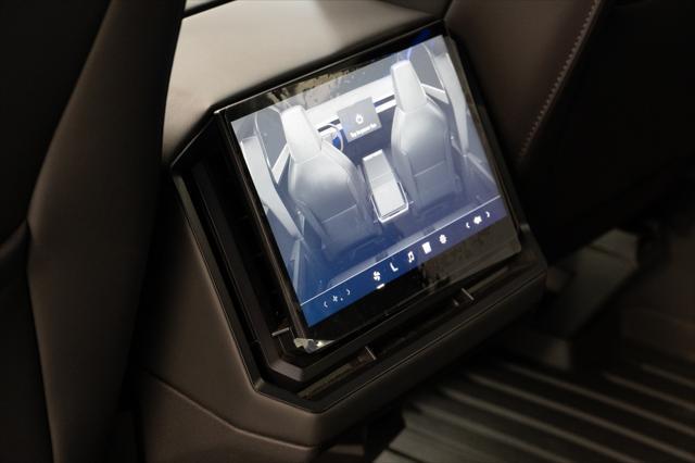Photo of 2024 Stainless Steel Tesla Cybertruck