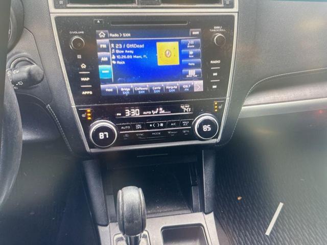 Photo of 2018 Ice Silver Metallic Subaru Outback