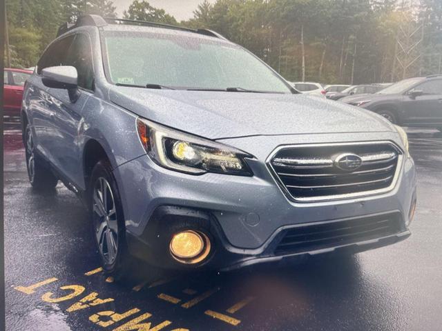 Photo of 2018 Ice Silver Metallic Subaru Outback