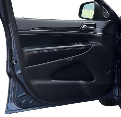 Photo of 2021 Slate Blue Pearlcoat Jeep Grand Cherokee