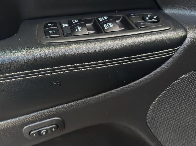 Photo of 2021 Slate Blue Pearlcoat Jeep Grand Cherokee