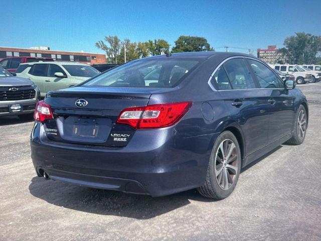Photo of 2015 Carbide Gray Metallic Subaru Legacy