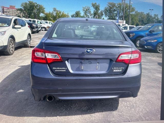 Photo of 2015 Carbide Gray Metallic Subaru Legacy