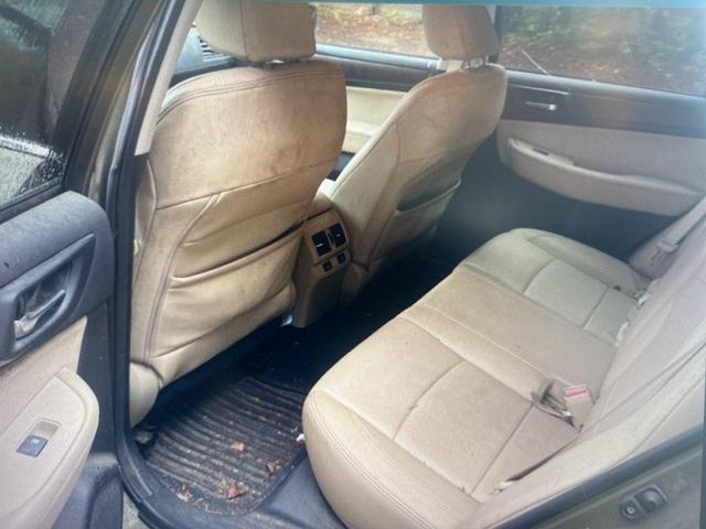 Photo of 2015 Wilderness Green Metallic Subaru Outback