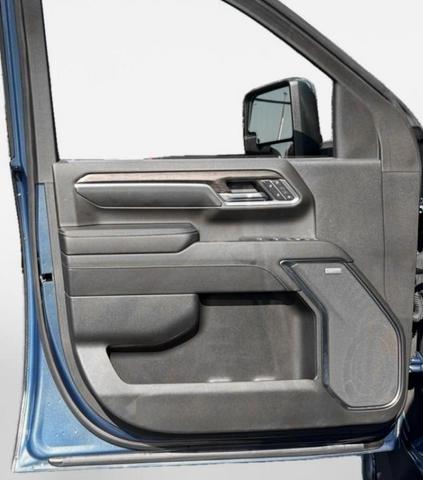 Photo of 2024 Lakeshore Blue Metallic Chevrolet Silverado 2500