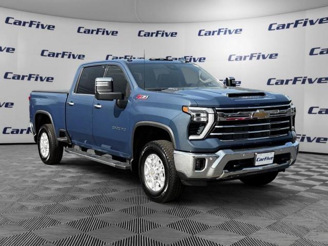 Photo of 2024 Lakeshore Blue Metallic Chevrolet Silverado 2500