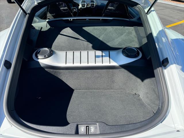 Photo of 2016 Carrara White Metallic Porsche Cayman