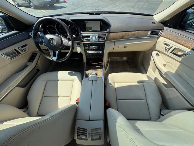 Photo of 2014 Lunar Blue Metallic Mercedes-Benz E-Class