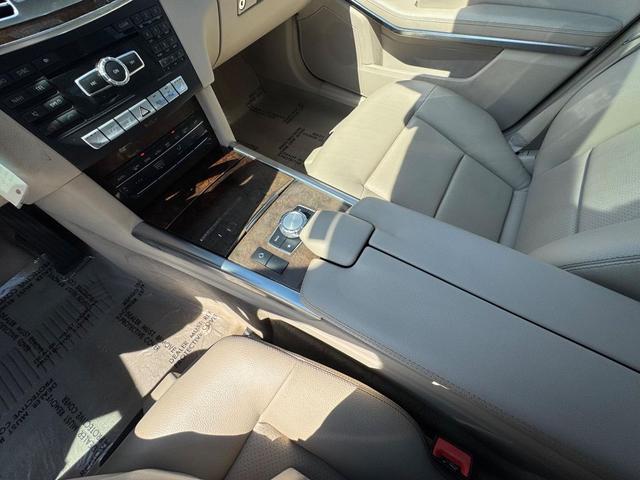 Photo of 2014 Lunar Blue Metallic Mercedes-Benz E-Class