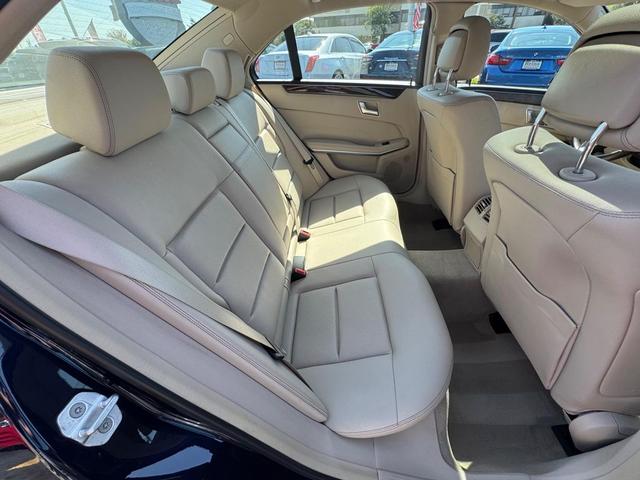 Photo of 2014 Lunar Blue Metallic Mercedes-Benz E-Class