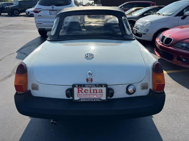 Photo of 1978 WHITE MG MGB