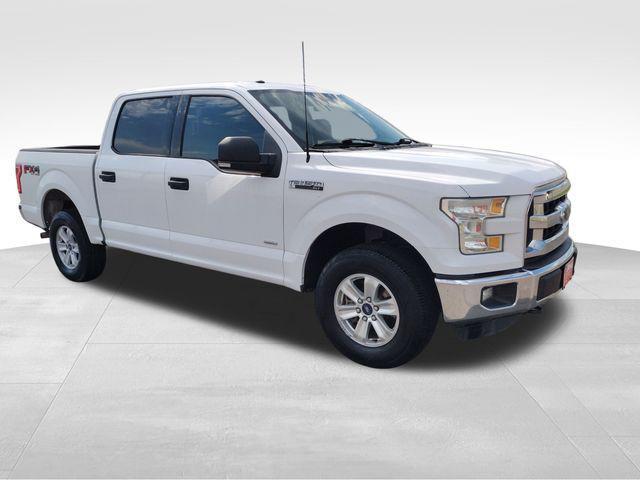 Photo of 2016 Oxford White Ford F-150