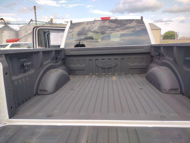 Photo of 2016 Oxford White Ford F-150