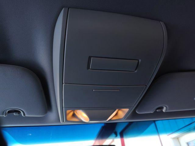 Photo of 2016 Billet Silver Metallic Clearcoat Dodge Grand Caravan