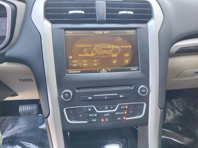 Photo of 2016 Shadow Black Ford Fusion