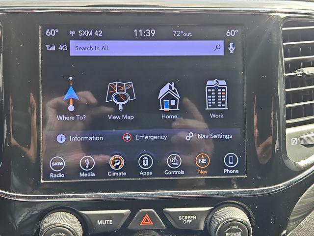 Photo of 2019 Diamond Black Crystal Pearlcoat Jeep Grand Cherokee