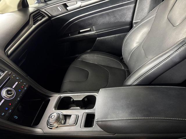 Photo of 2017 Lightning Blue Ford Fusion