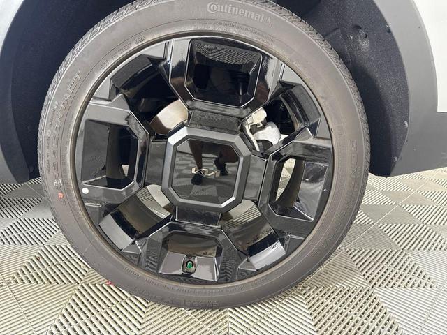 Photo of 2025 Wolf Gray Kia Sorento