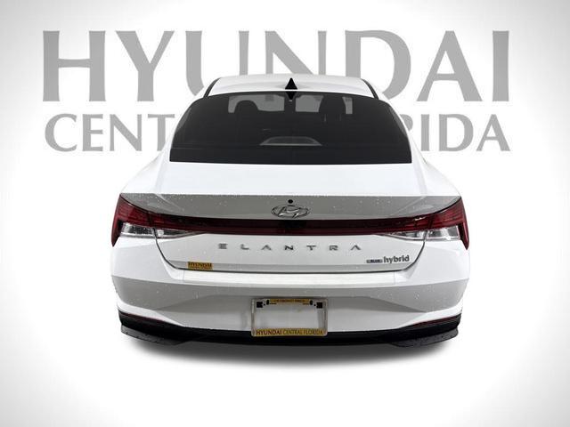 Photo of 2023 Ceramic White Hyundai ELANTRA HEV