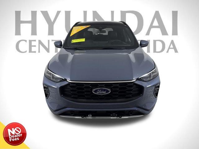Photo of 2024 Vapor Blue Metallic Ford Escape