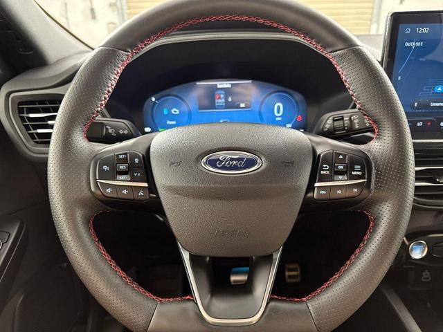 Photo of 2024 Vapor Blue Metallic Ford Escape