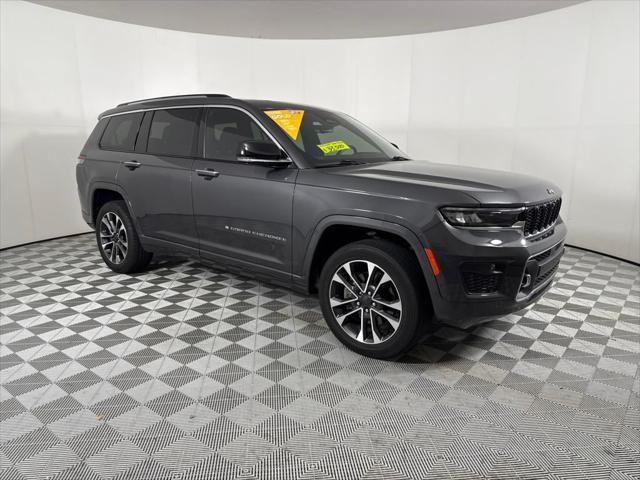 Photo of 2022 Baltic Gray Metallic Clearcoat Jeep Grand Cherokee L